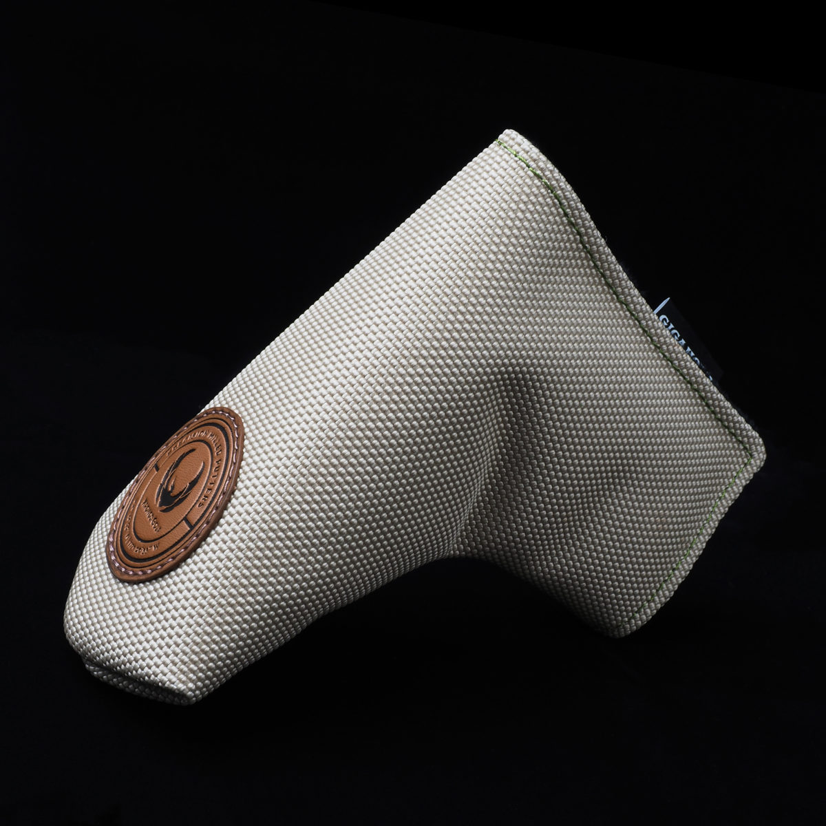 GIGA HOLD Headcover_05