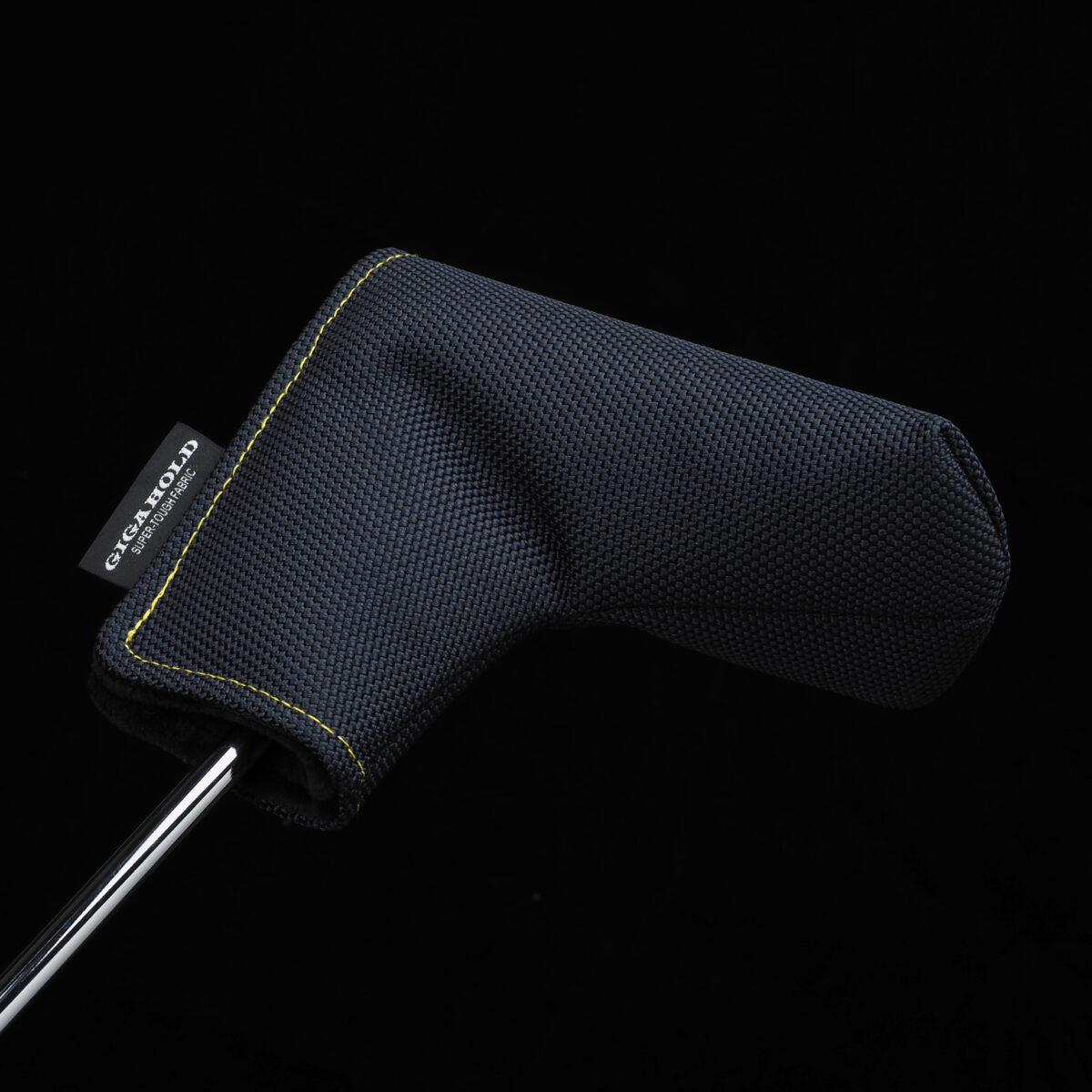 GIGA HOLD Headcover_02